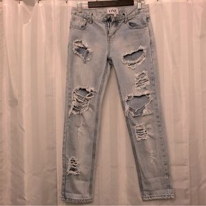 ONE Teaspoon Awesome Baggies distressed jeans